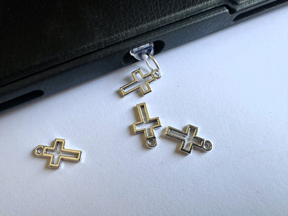 Petite Silver Cross